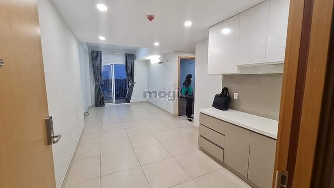 Hình ảnh Cần bán căn hộ Carillon 7, Tân Phú (Đã có sổ hồng) 1T550**
