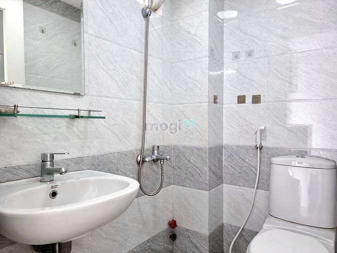Hình ảnh Cho Thuê Căn Hộ Full NT Gần Vòng Xoay Dân Chủ