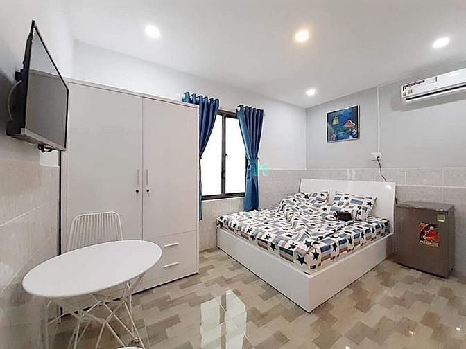 Hình ảnh Studio full nội thất Tân Kiểng Q7_Sát Lottemart_Cửa sổ lớn