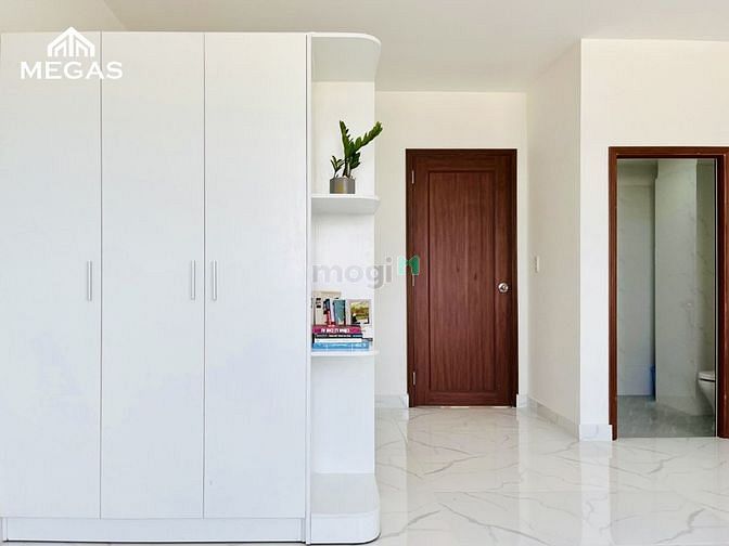 Hình ảnh Khai trương CHDV tại Lakeview An Phú,Bancol cửa sổ thoáng mát mới 100%