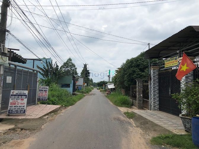 Hình ảnh Bán gấp miếng đất thổ cư ngay UBND xã Giang Điền