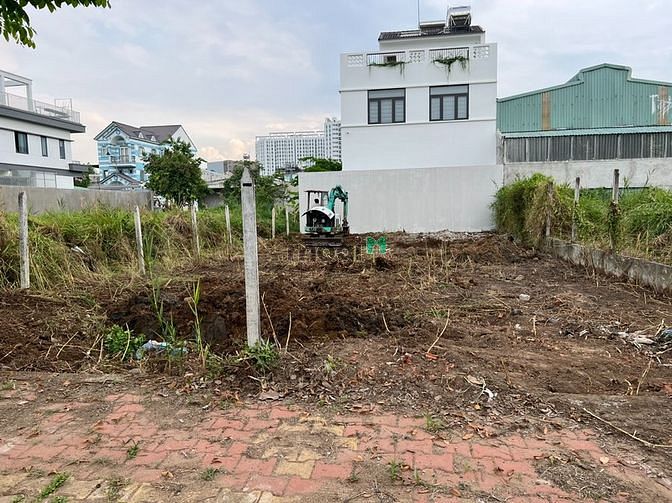 Hình ảnh Ngộp cần ra lô đất thổ cư đường nhựa 8m, dân cư đông, cực rẻ.