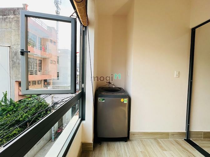 Hình ảnh Cho thuê Trang Chủ MB66.COM / Đăng Ký Tặng 66K 1PN Cửa sổ cực lớn Đ.Ung Văn Khiêm, Q.Bình Thạnh