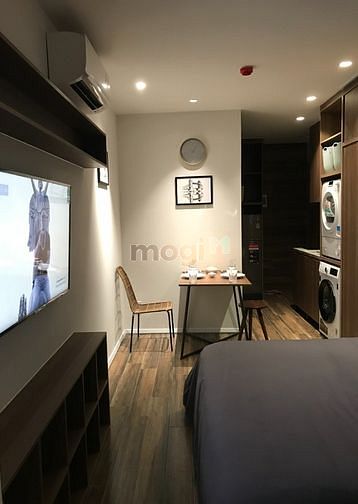 Hình ảnh CHDV cao cấp-Studio ban công- Tô Hiến Thành Q10
