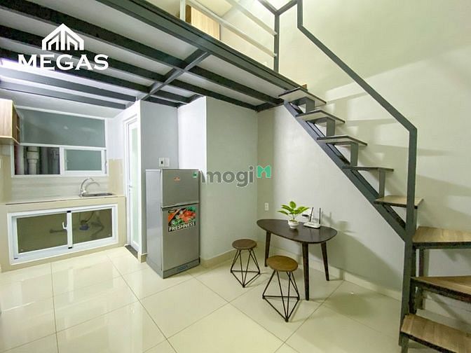 Hình ảnh Cho thuê phòng trọ cao cấp có gác ngay Tân Thuận Tây giá chỉ 4tr7