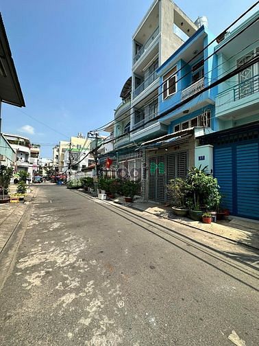 Hình ảnh Bán nhà đường Phạm Quý Thích quận Tân Phú