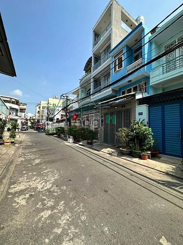 Hình ảnh Bán nhà đường Phạm Quý Thích quận Tân Phú