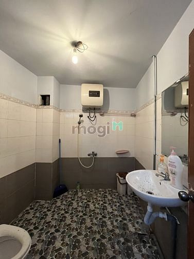 Hình ảnh HOT nhất đường Trường Sa q.Tân Bình!!!