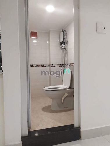Hình ảnh Gác lửng + PHÒNG NGỦ riêng Máy lạnh _ Ban Công _ Chỉ thu phí điện nước