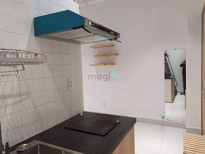 Hình ảnh Gác lửng + PHÒNG NGỦ riêng Máy lạnh _ Ban Công _ Chỉ thu phí điện nước