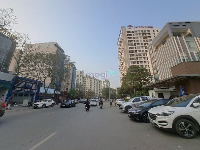 Hình ảnh Cho thuê nhà mặt phố Khúc Thừa Dụ - Cầu Giấy