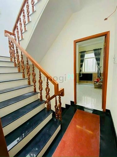 Hình ảnh Cho thuê nhà Phan Huy Ích P12 Gò Vấp sẵn nội thất
