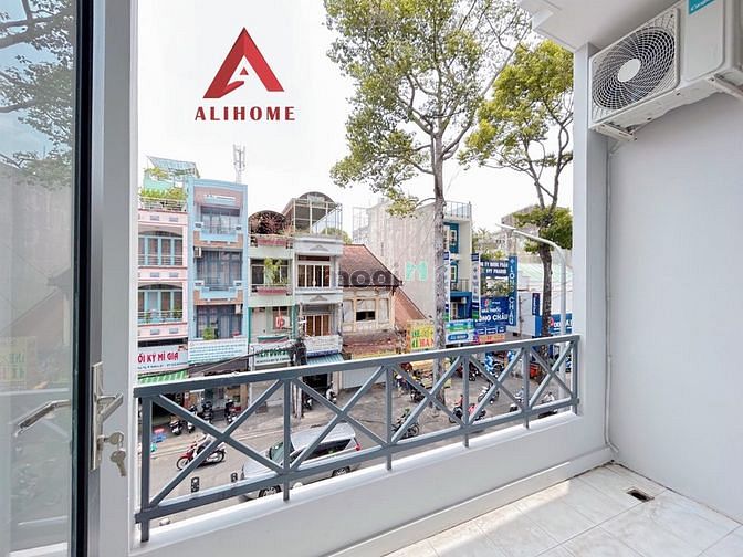 Hình ảnh Mb6623 nạp rút nhanh chóng full nội thất mới 100% có cửa sổ + ban công quận 1