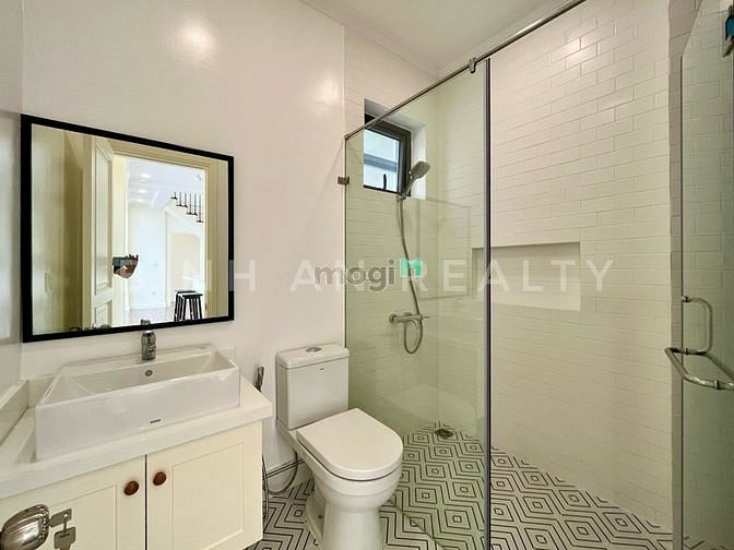 Hình ảnh Cho Thuê Penthouse Nội Thất Gỗ Cao Cấp Duy Nhất Tại Quận 2 Chỉ 35TR