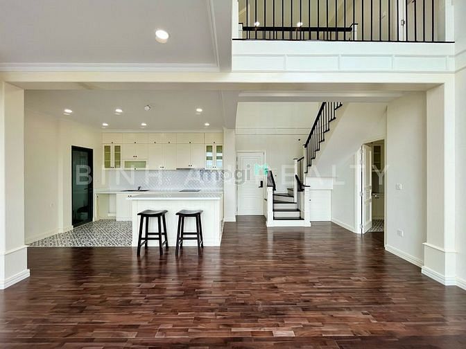 Hình ảnh Cho Thuê Penthouse Nội Thất Gỗ Cao Cấp Duy Nhất Tại Quận 2 Chỉ 35TR