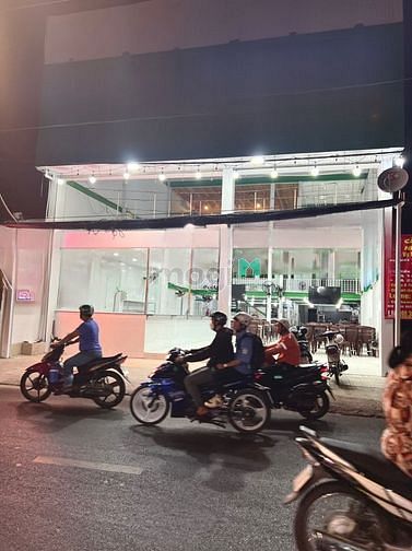 Hình ảnh Mặt Tiền đường đông đúc nhất Q.6!!!!