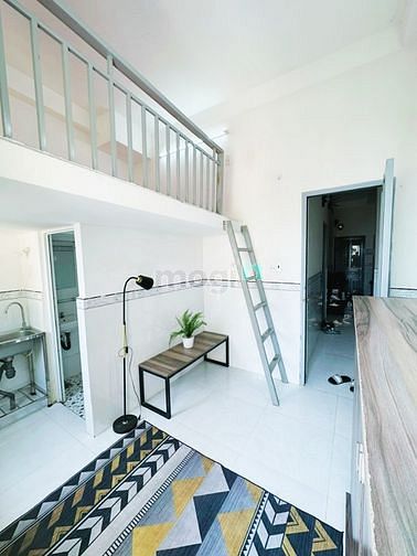 Hình ảnh Duplex bancol sẵn nội thất gần Etown
