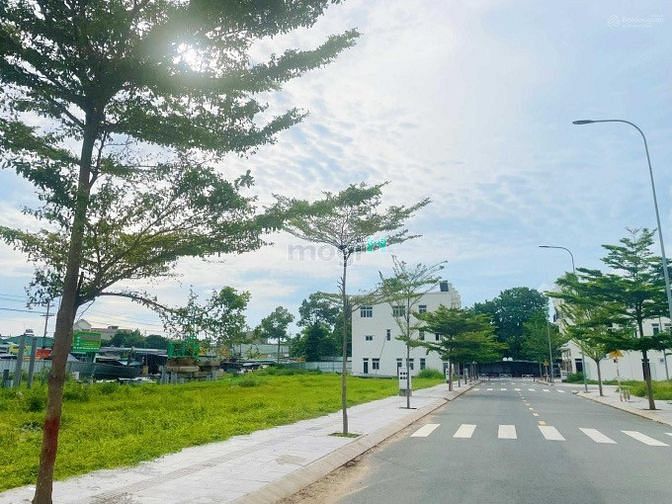 Hình ảnh Mở Bán đất mặt tiền đường Đặng Văn Bi, Phường Bình Thọ, Tp Thủ Đứ120m2