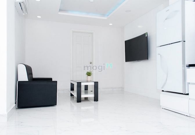 Hình ảnh 1 BEDroom Balcony- Available 1st Jun- Dist 3- 15min to Tan Binh