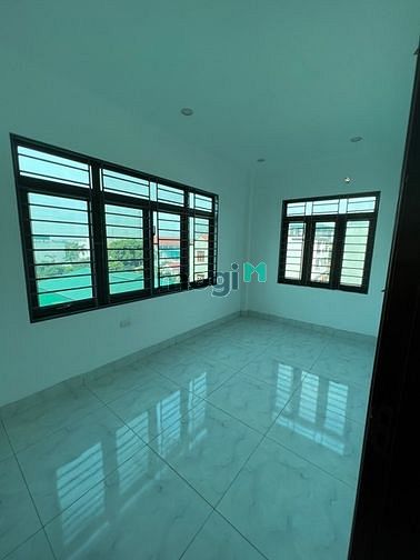 Hình ảnh (Ảnh thật) nhà lô góc, ô tô vào nhà, 10m ra hồ, kinh doanh.