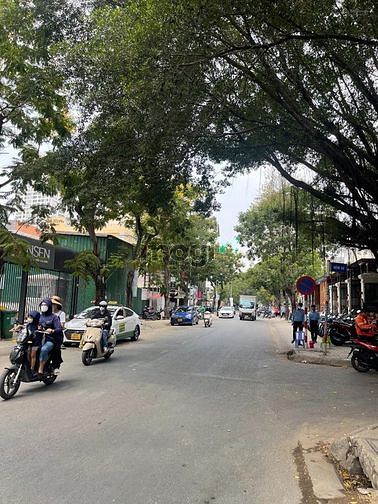 Hình ảnh Mở bán Đất biệt thự đường Xuân Thủy Thảo Điền Quận 2 . 120m2.2tỷ5