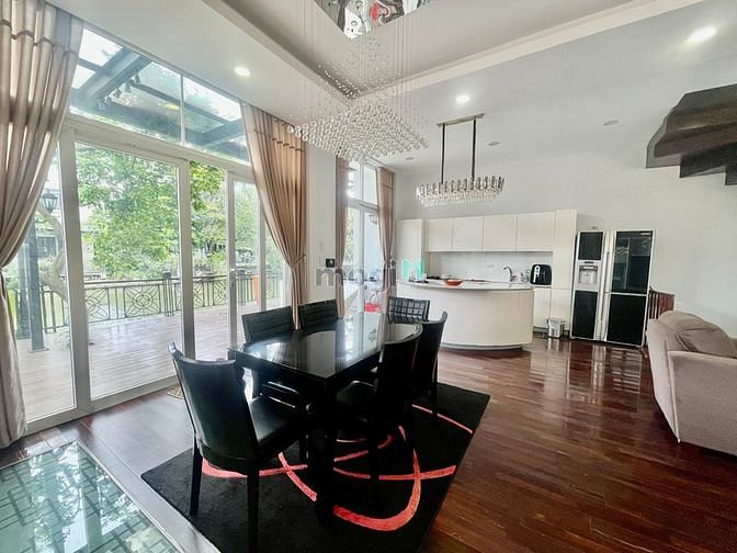 Hình ảnh Cho thuê biệt thự đơn lập Vinhomes Riverside, full nội thất sang trọng