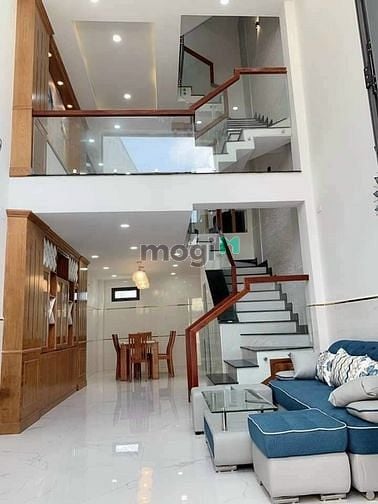Hình ảnh Cực phẩm!! LÝ PHỤC MAN Q7 Chỉ 1 tỷ 690 63m2 Hẻm 6m sổ hồng riêng