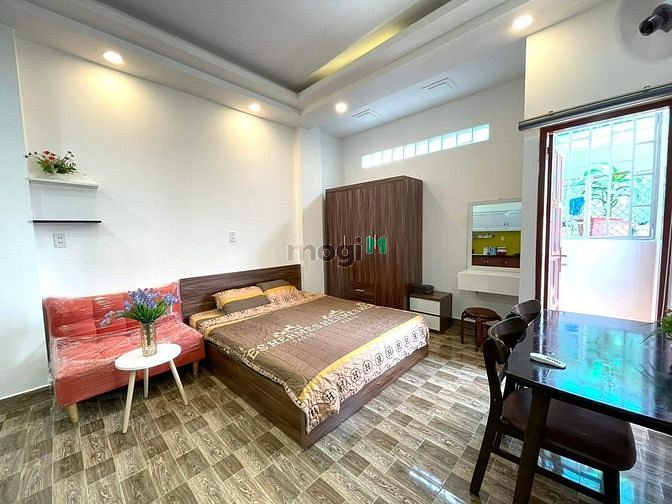 Hình ảnh Studio 35m2 full nội thất, thang máy lên tận phòng, Cô Giang, Quận 1