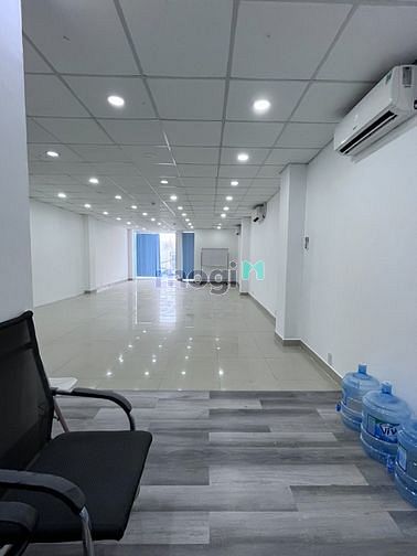 Hình ảnh Văn phòng Giá rẻ 45m2 Đường Nguyễn Xí bình Thạnh