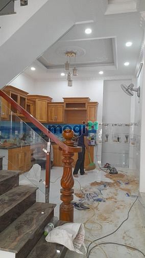 Hình ảnh Nhà đúc 4 tấm đường 18B Bình Tân