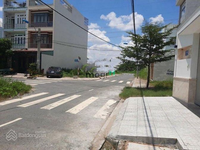 Hình ảnh Mở bán gấp lô đất ngay Đặng Đại Độ, Q7. 105m2. 3ty4