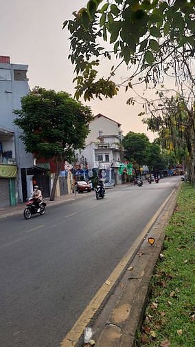 Hình ảnh 7*12 Trệt 3 lầu góc Hoàng Sa làm nhà hàng-cà phê