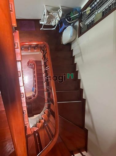 Hình ảnh Bán nhà Hà Đông 1 phút ra Metro Hà Đông 10 tỷ, 55m2, ô tô tránh, KD