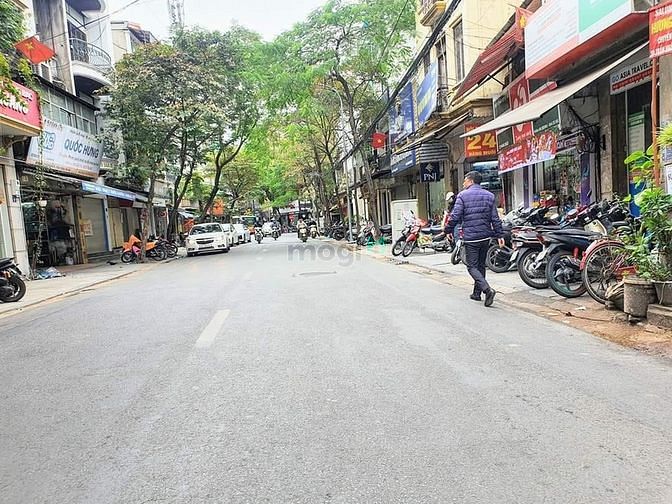 Hình ảnh cho thuê mặt phố hàng bún 40m2 x 5 tầng MT 7m