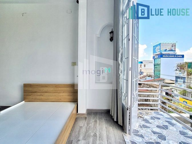 Hình ảnh Căn Hộ Ban Công - Cửa Sổ Kính - Bv Thống Nhất - Cv Lê Thị Riêng
