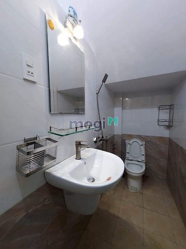Hình ảnh Nhà chưa qua Trang MB66.COM Chính Thức - MB 66 Uy Tín, 3 tầng, chỉ 4.190 tỷ.