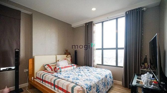 Hình ảnh Thiếu vốn bán CH Vạn Đô Quận 4 1tỷ460 77m2 2PN, SHR