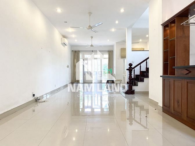 Hình ảnh 😊Cho thuê Villa – Biệt thự cao cấp ở Đường Nguyễn Bá Huân😊