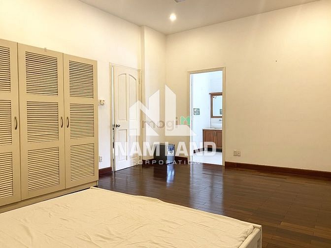 Hình ảnh 😊Cho thuê Villa – Biệt thự cao cấp ở Đường Nguyễn Bá Huân😊