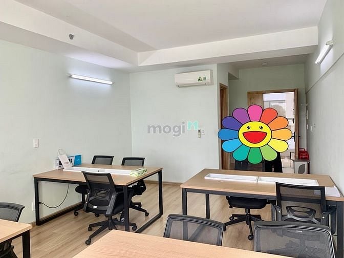 Hình ảnh Cho thuê căn Full bàn ghế văn phòng 9 TRiệu- Charmington*** Quận 10