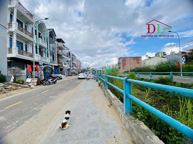 Hình ảnh Bán đất 2 mặt tiền KQH Phạm Hồng Thái phường 10 Đà Lạt kinh doanh tốt