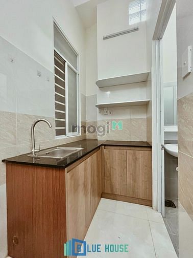 Hình ảnh CHDV trống sẵn Full NT. Đối diện E.Town 2, cầu vượt Hoàng Hoa Thám, ..