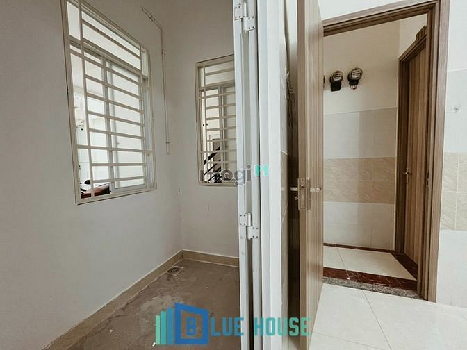 Hình ảnh CHDV trống sẵn Full NT. Đối diện E.Town 2, cầu vượt Hoàng Hoa Thám, ..