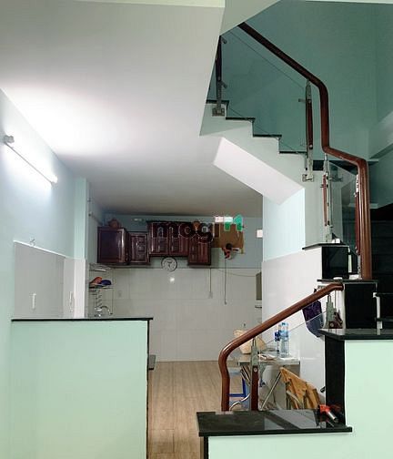 Hình ảnh Nhà mới 165/8a đường 3/2 Q10 4x12m 2L 13 triệu