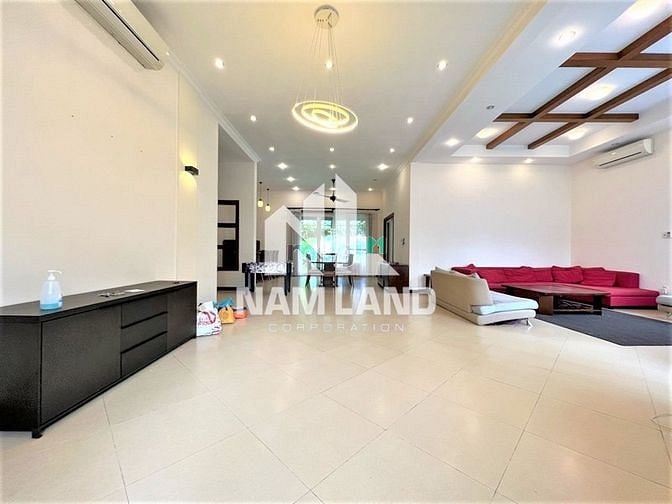 Hình ảnh Cho thuê Villa Đặng Hữu Phổ 600m2 , Thảo Điền, Quận 2, giá 100 Triệu