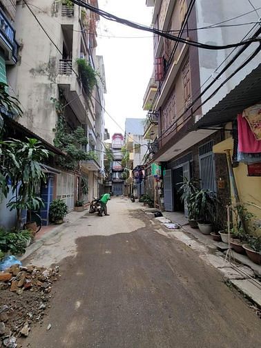 Hình ảnh Bán Đất Nguyễn Hoàng Tôn 129m2 MT 6m, Giá 25.5tỷ