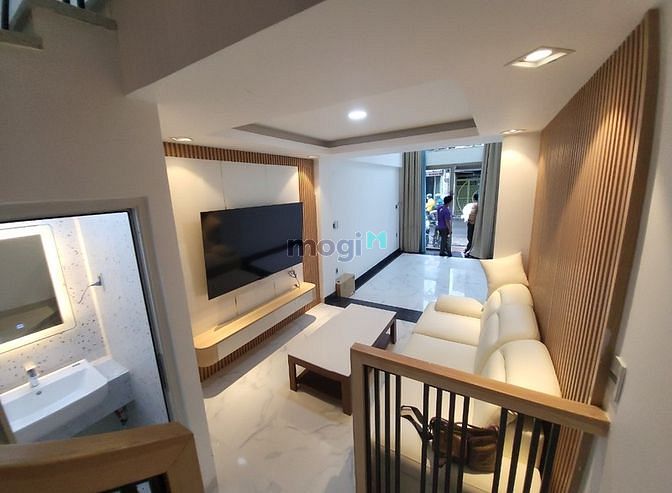 Hình ảnh Cho thuê nhà 4 tầng ĐẦY ĐỦ NỘI THẤT đường 3/2, Quận 10 - DTSD 190m2