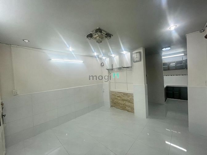 Hình ảnh Cho thuê nhà  Điện Biên Phủ P22 Bình Thạnh 9 triệu 2 phòng