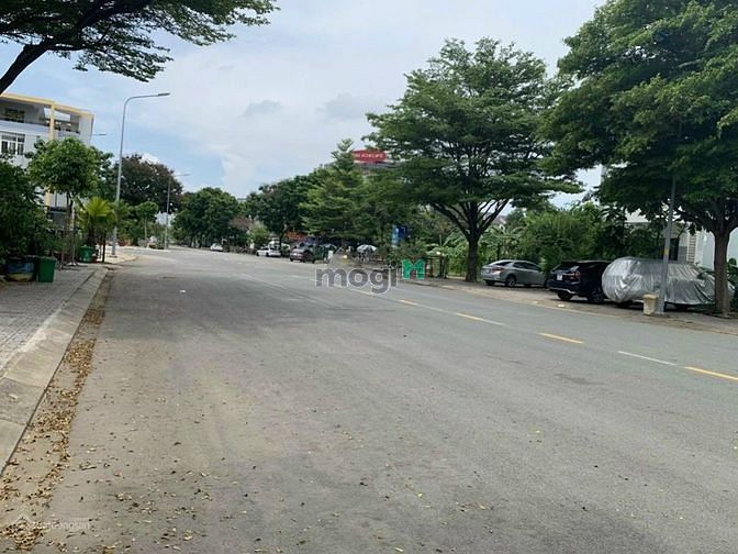 Hình ảnh Mở bán Lô đất 100m2/2tỷ 3 đất thuộc KDC Gia Hoà, Phước Long B, Quận9