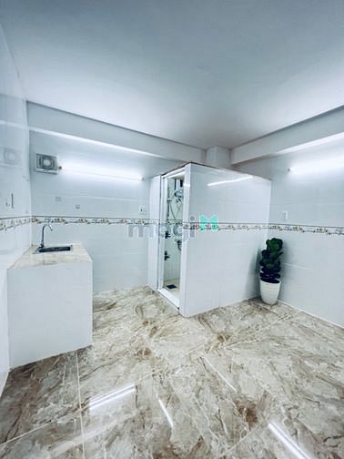Hình ảnh 🏡CHDV phòng trệt thoáng ngay ngã tư bốn xã